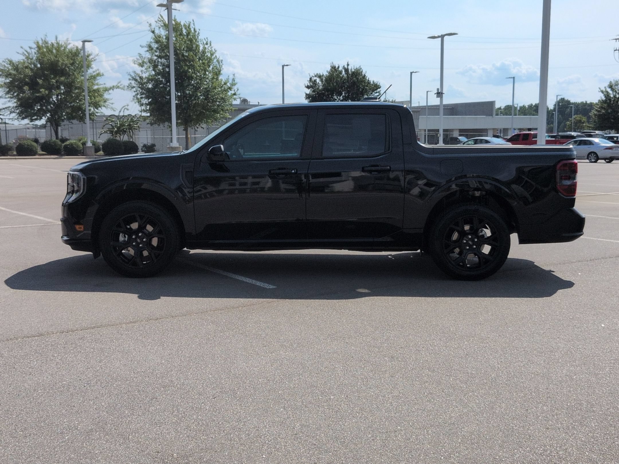New 2026 Ford Maverick Lobo AWD/4WD image 7