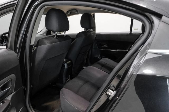 Used 2015 Chevrolet Cruze LT FWD image 35