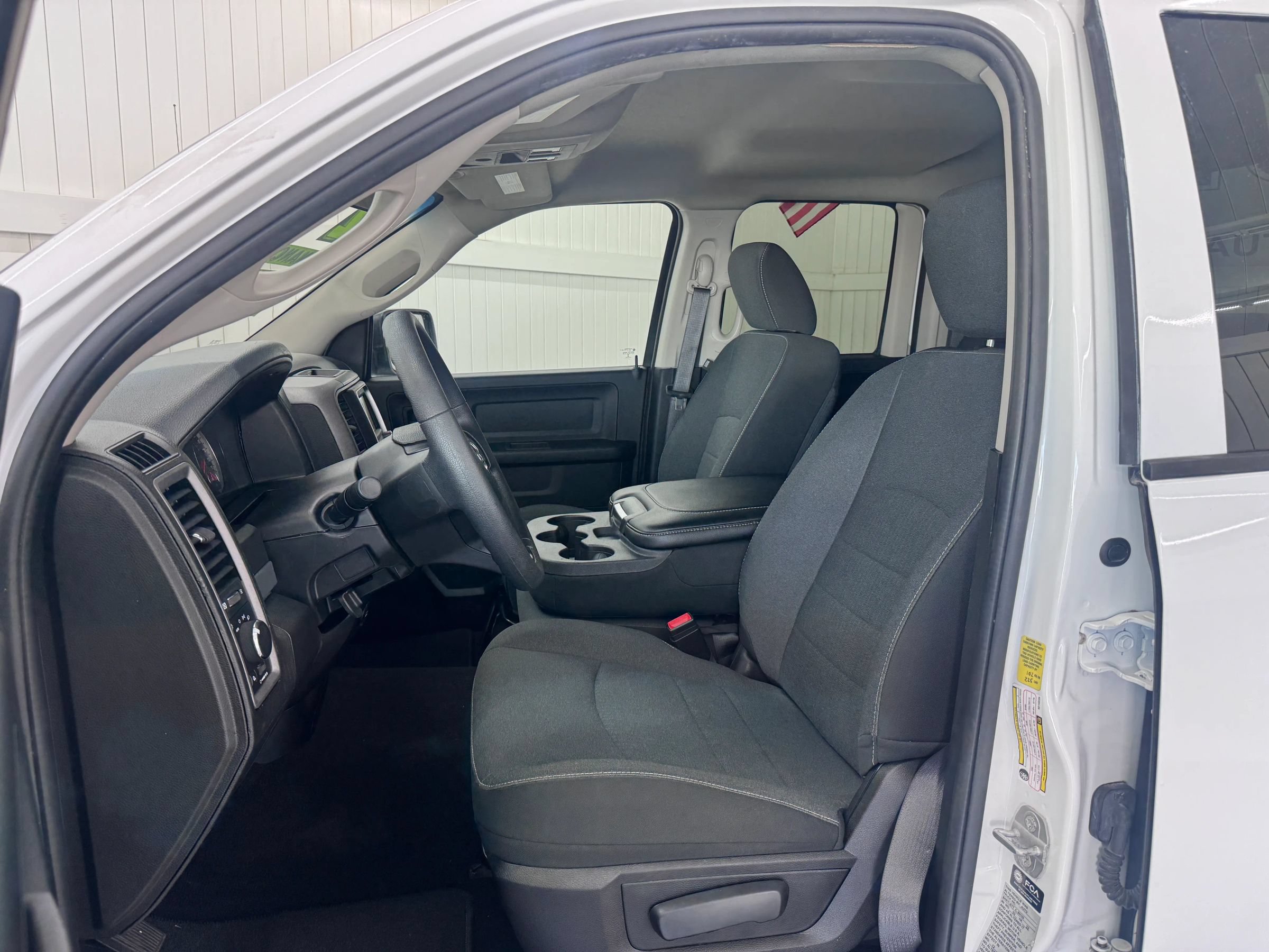 Used 2022 RAM 1500 Tradesman w/ Protection Group AWD/4WD image 9