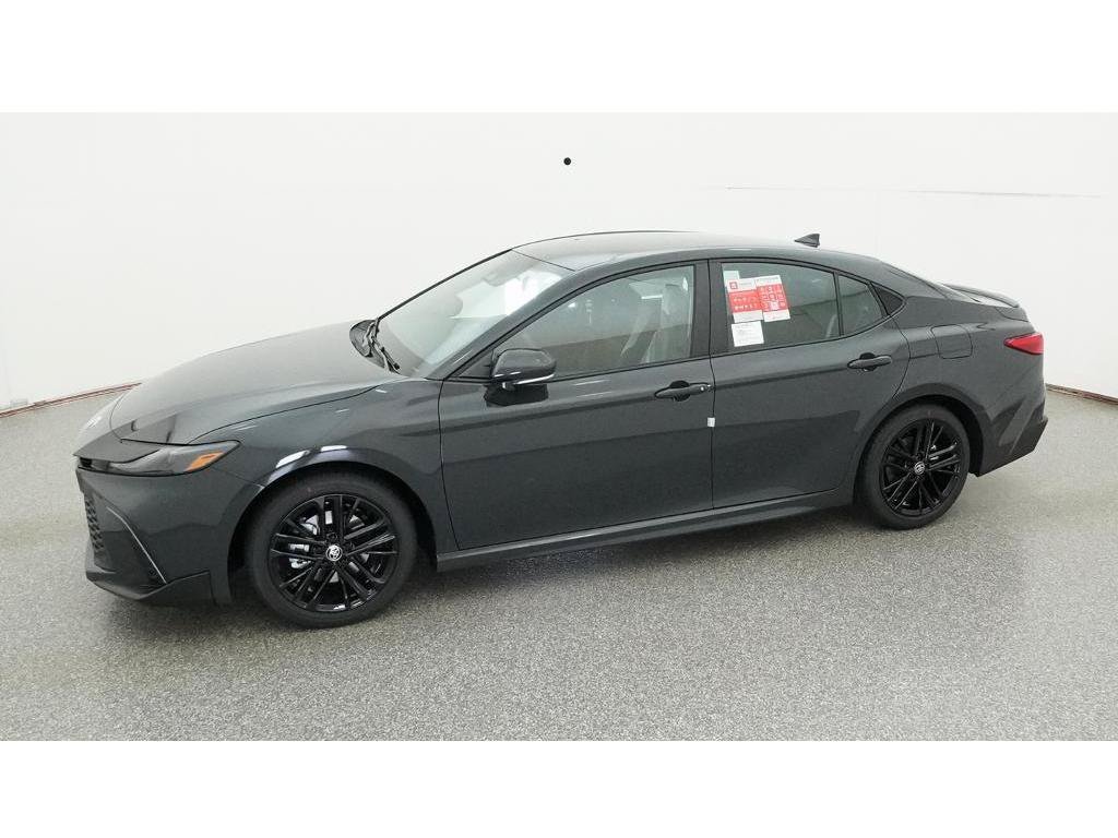 New 2026 Toyota Camry SE FWD image 3