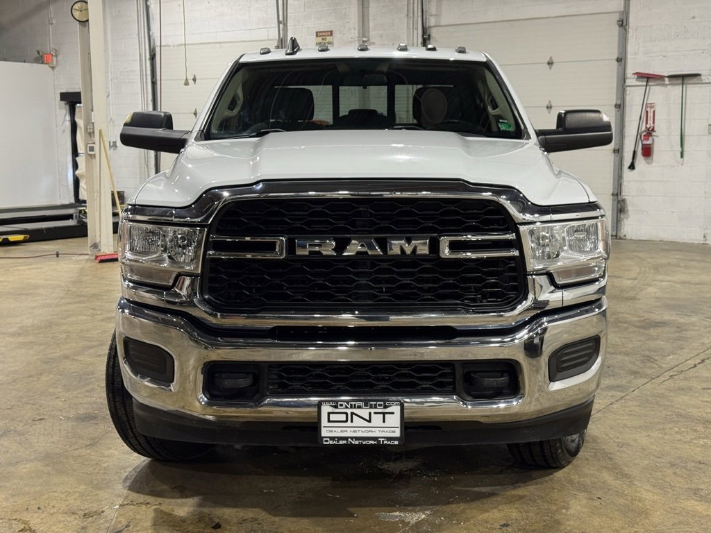 Used 2019 RAM 3500 Tradesman image 3