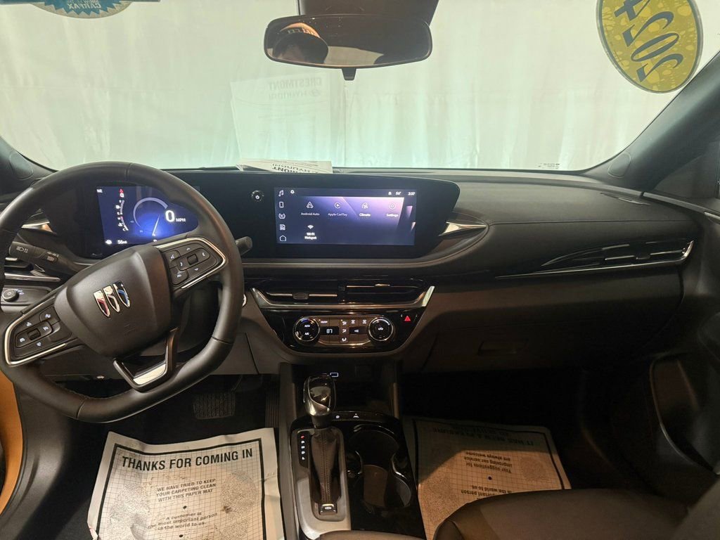 Used 2024 Buick Envista Sport Touring w/ Convenience II Package image 2