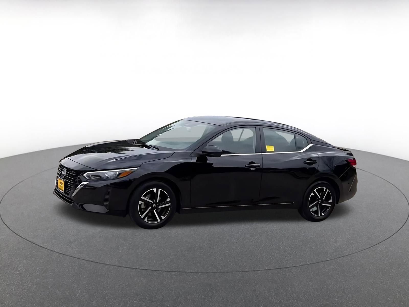 Used 2025 Nissan Sentra SV image 8
