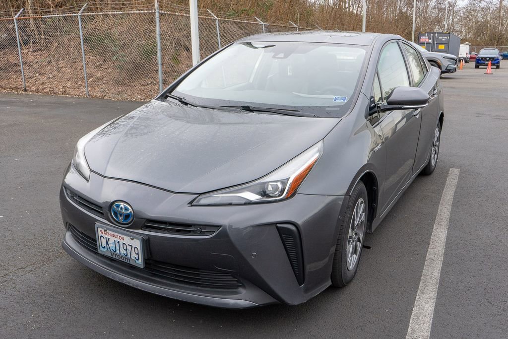Used 2020 Toyota Prius Limited w/ Premium Convenience Package image 2