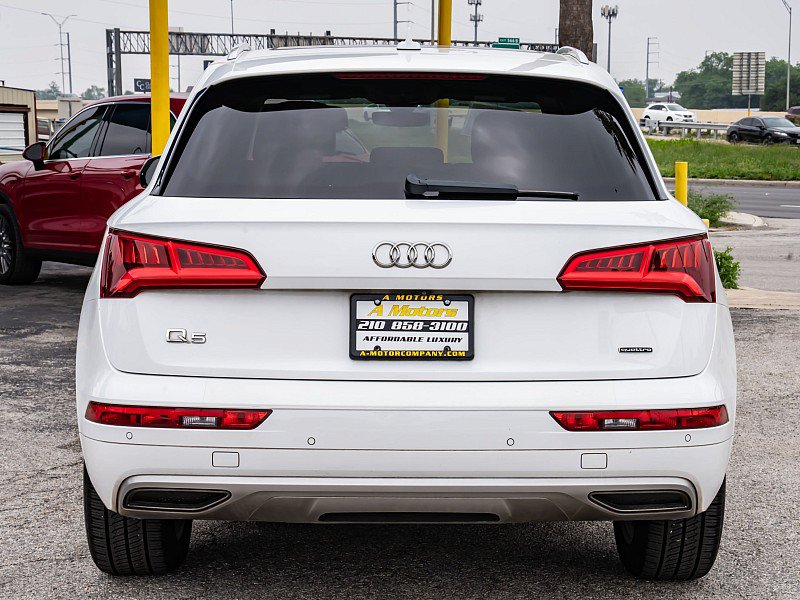 Used 2019 Audi Q5 Prestige w/ Prestige Package AWD/4WD image 6