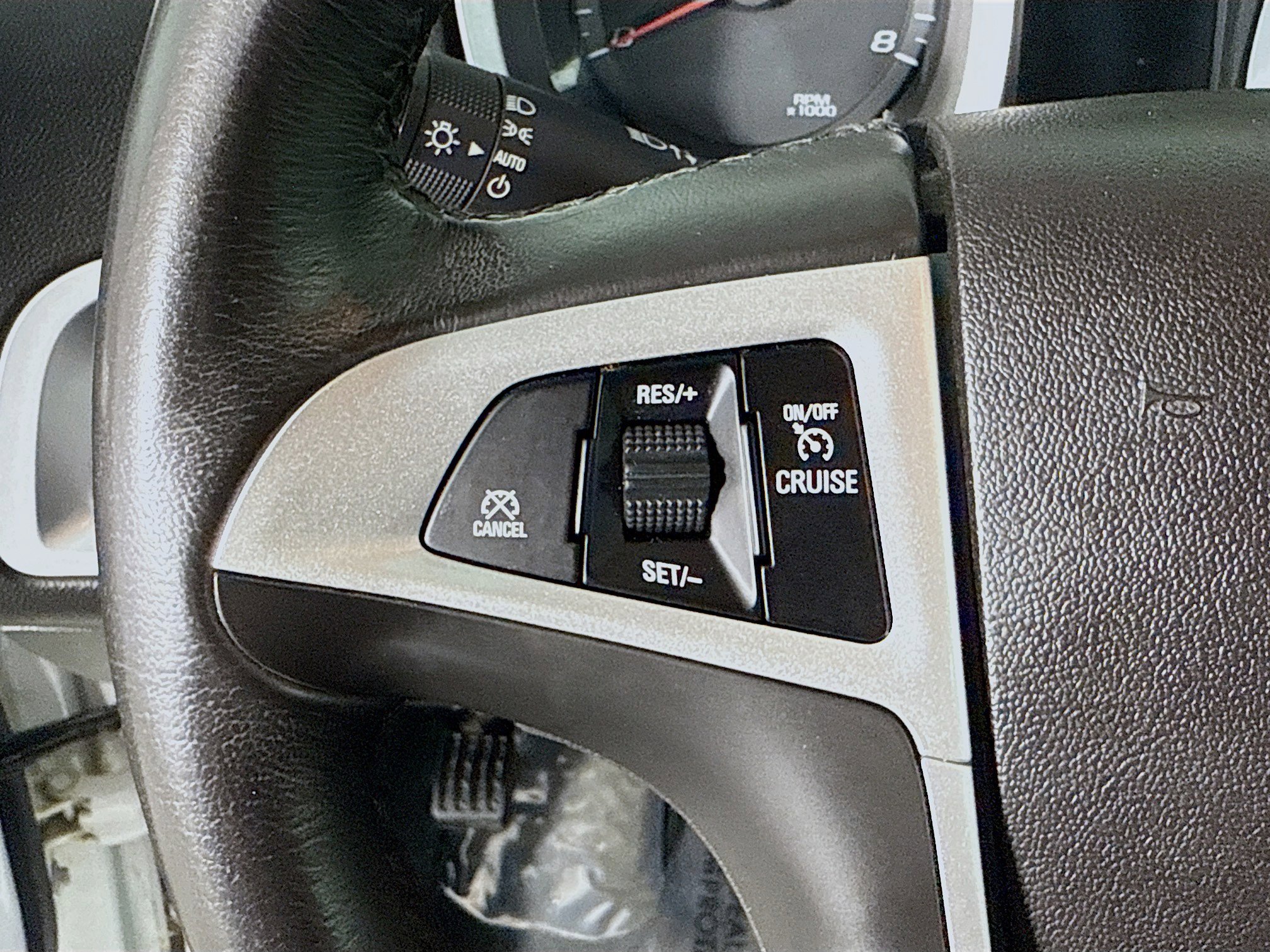 Used 2017 Chevrolet Equinox LT w/ Convenience Package image 14