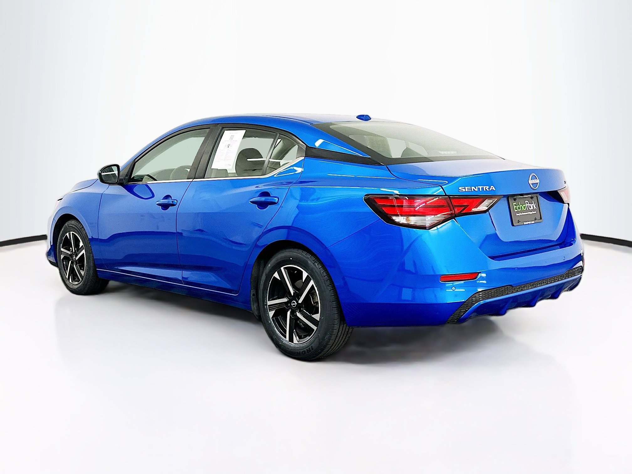 Used 2024 Nissan Sentra SV image 5