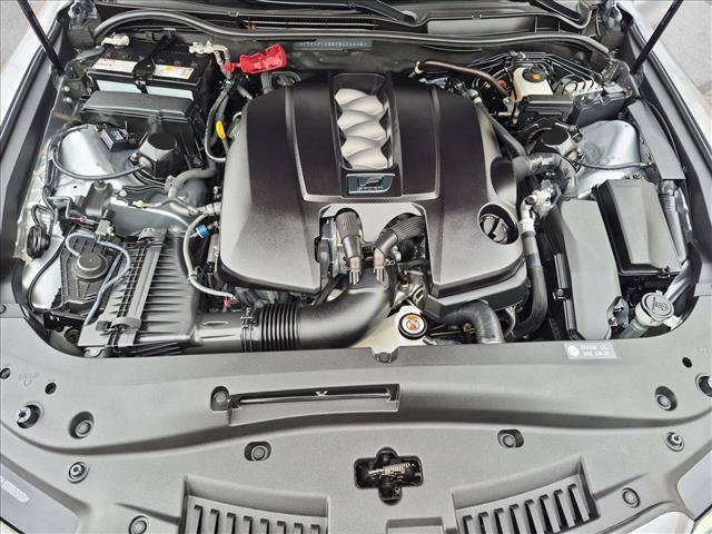Used 2023 Lexus IS 500 RWD image 24