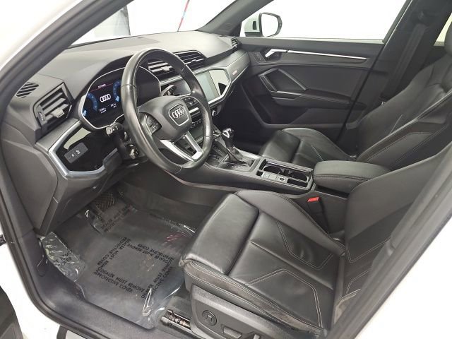 Used 2022 Audi Q3 2.0T Premium Plus w/ Premium Plus Package image 14