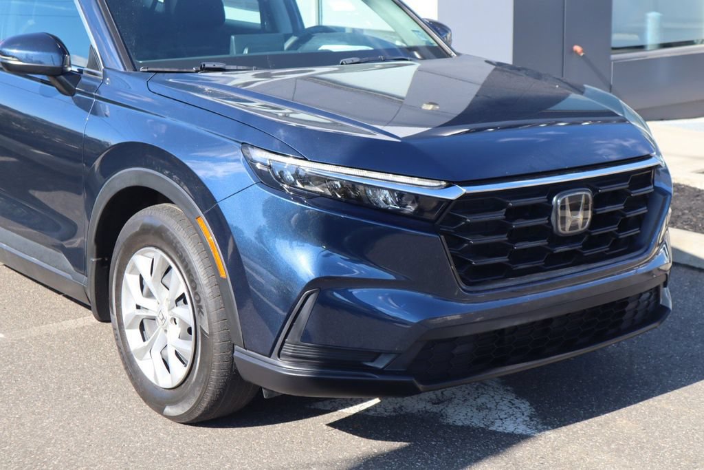 Used 2024 Honda CR-V LX image 4