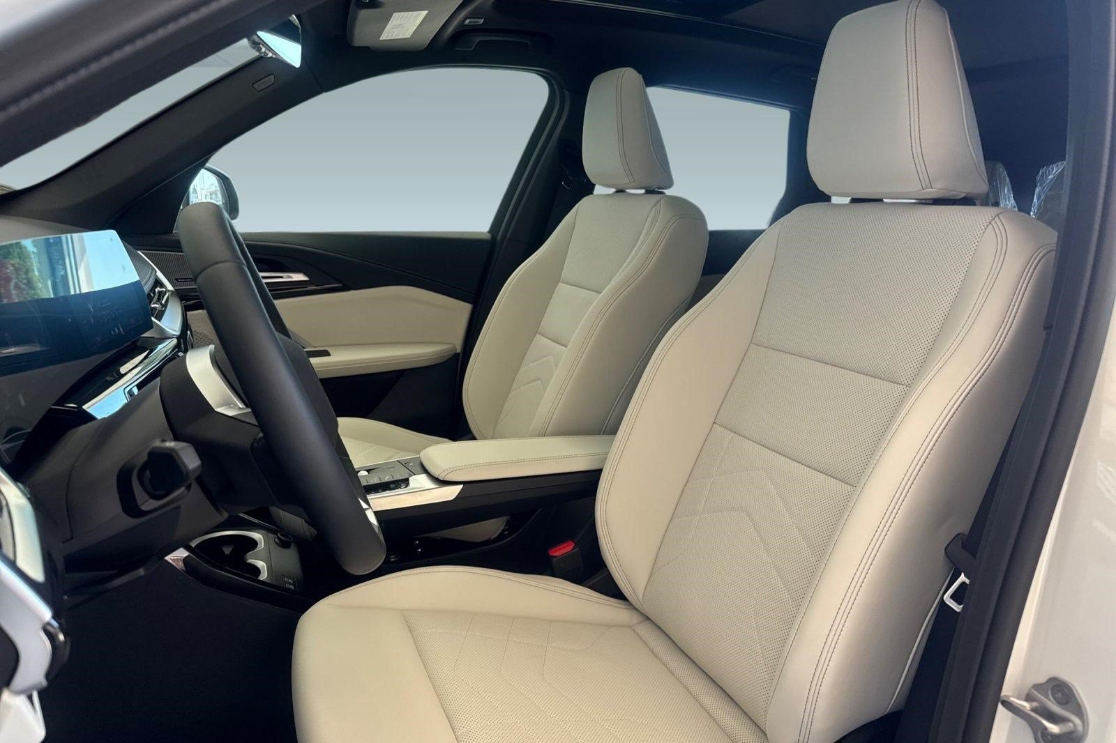 New 2027 BMW X1 xDrive28i AWD/4WD image 5