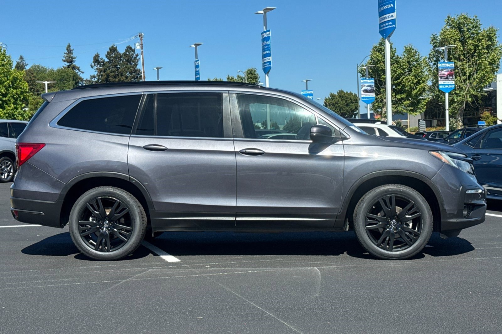 Certified 2022 Honda Pilot Special Edition image 8
