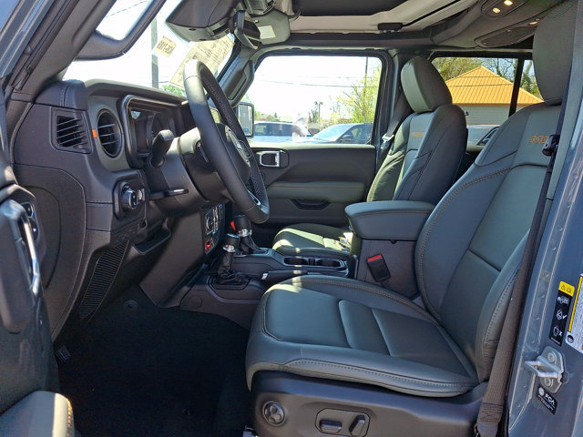 New 2026 Jeep Gladiator Mojave AWD/4WD image 10