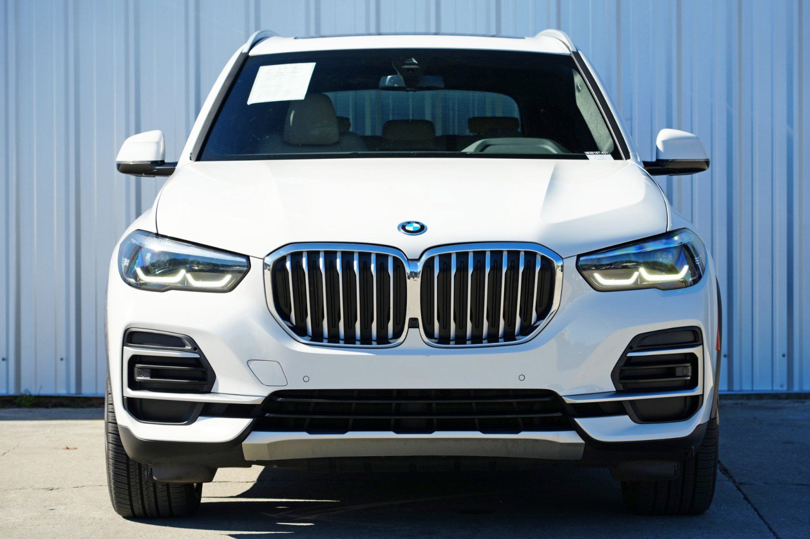 Used 2022 BMW X5 xDrive45e AWD/4WD image 6