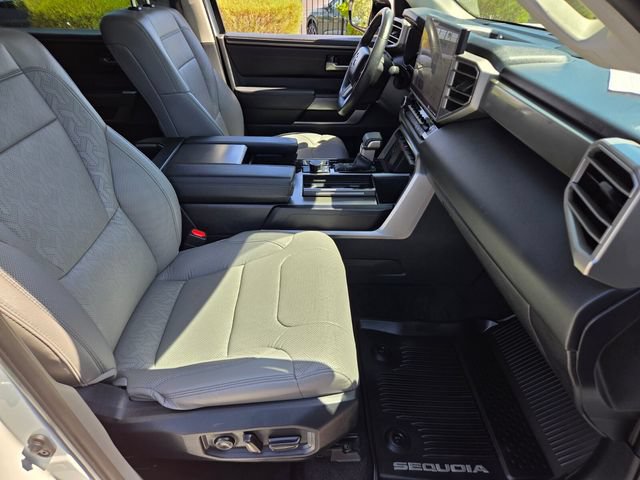 Used 2024 Toyota Sequoia SR5 w/ SR5 Premium Package AWD/4WD image 16