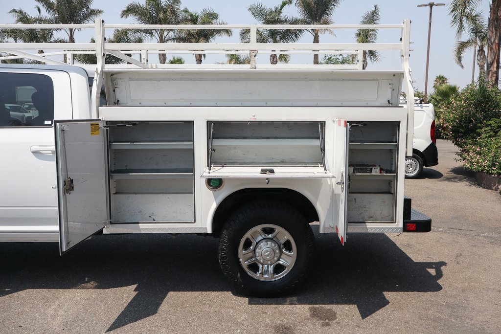 Used 2021 RAM 3500 Big Horn image 12