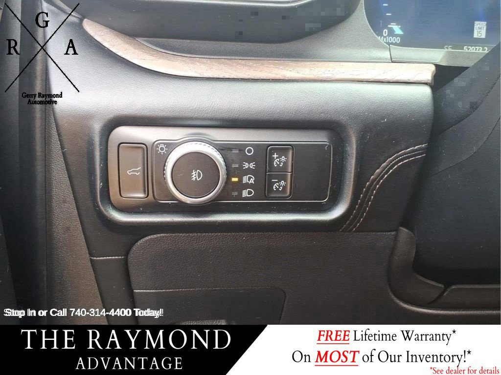 Used 2023 Ford Explorer Platinum w/ Technology Package AWD/4WD image 19