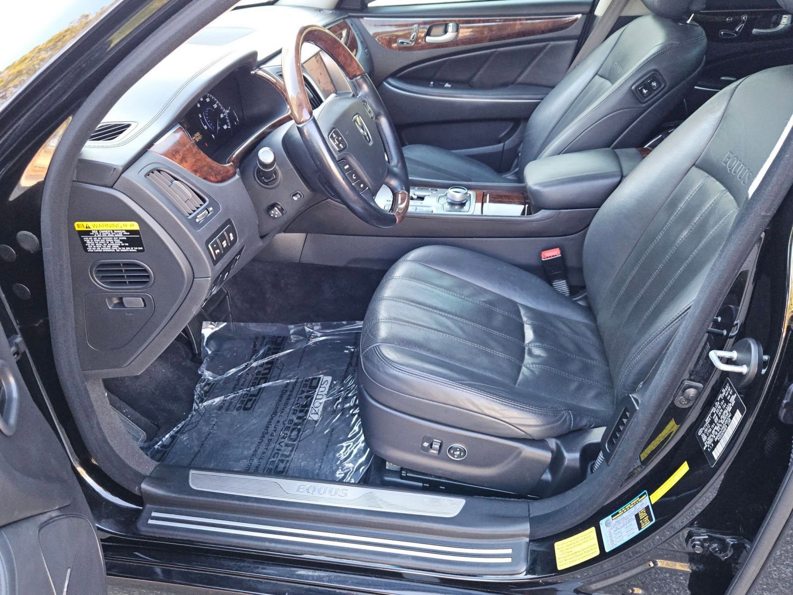 Used 2013 Hyundai Equus Ultimate image 21