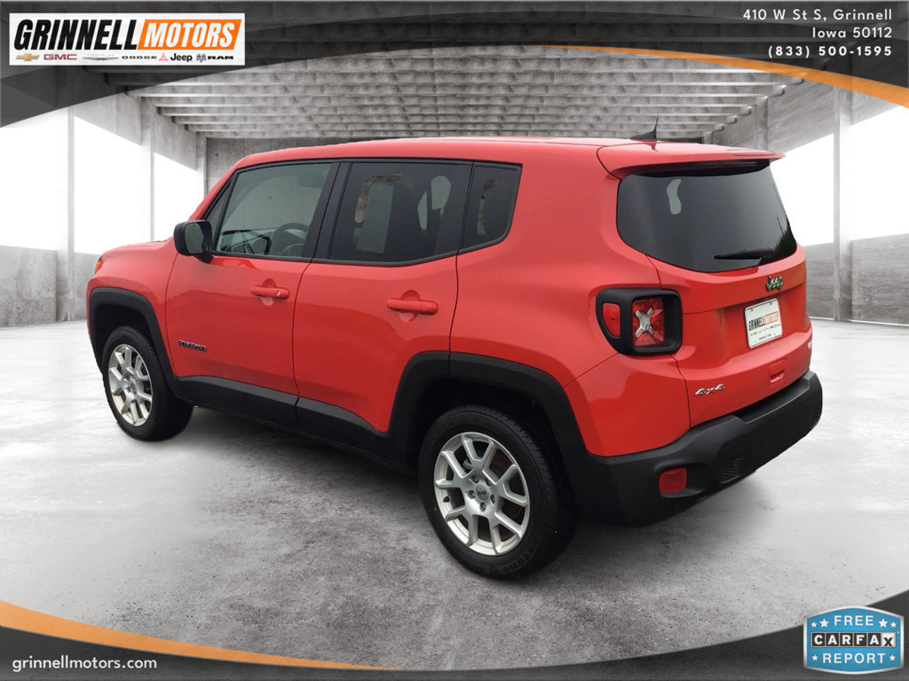 Used 2023 Jeep Renegade Latitude AWD/4WD image 6