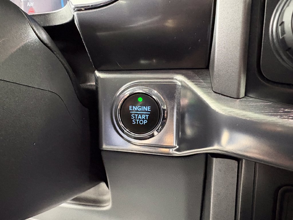 Used 2022 Ford F150 Lariat AWD/4WD image 22