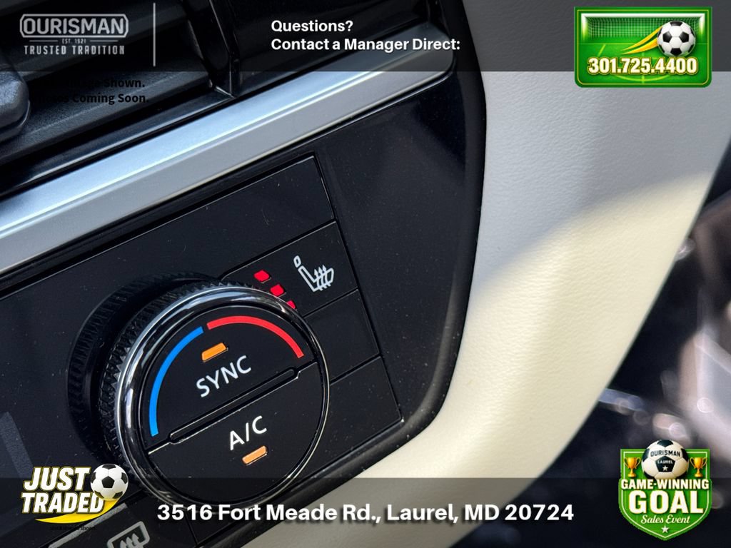 Used 2024 Nissan Pathfinder SL w/ SL Premium Package AWD/4WD image 30