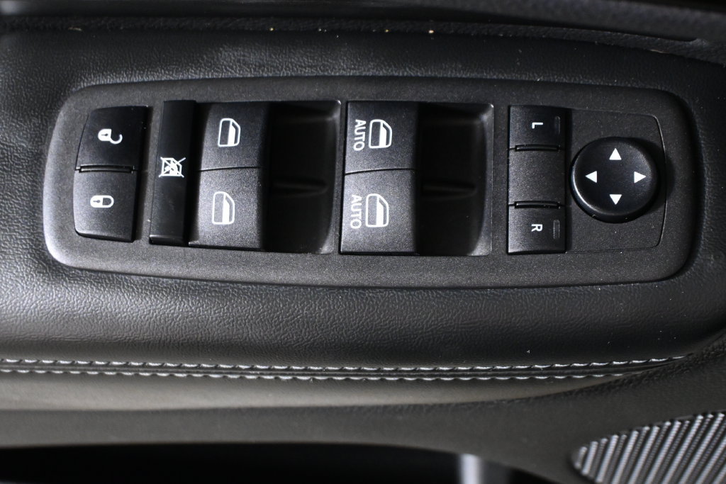 Used 2023 Dodge Durango SXT Launch Edition AWD/4WD image 26