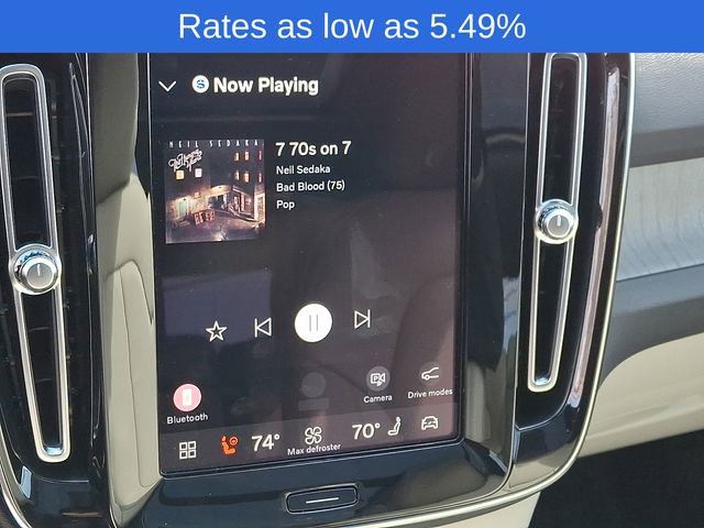 Certified 2023 Volvo XC40 B5 Plus w/ Climate Package image 21