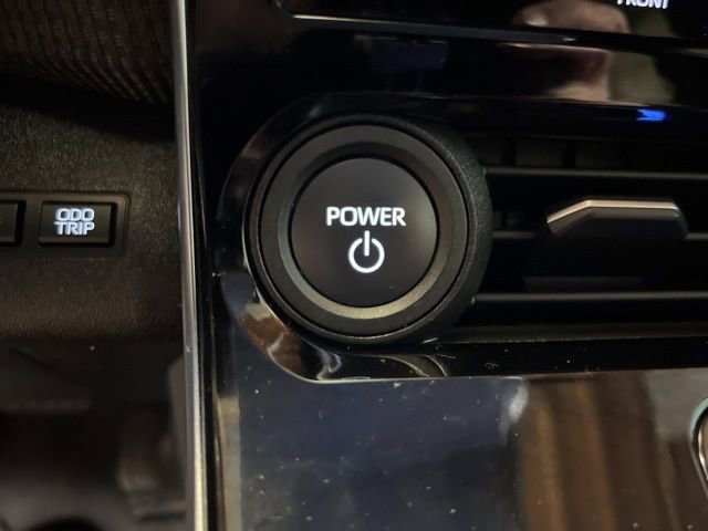 Used 2023 Subaru Solterra AWD image 36