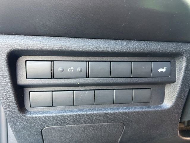 Used 2024 Mitsubishi Outlander SE image 10