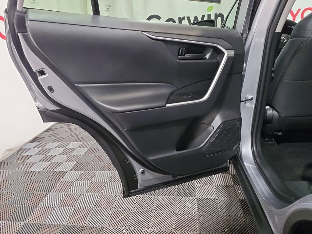 Used 2025 Toyota RAV4 LE image 18