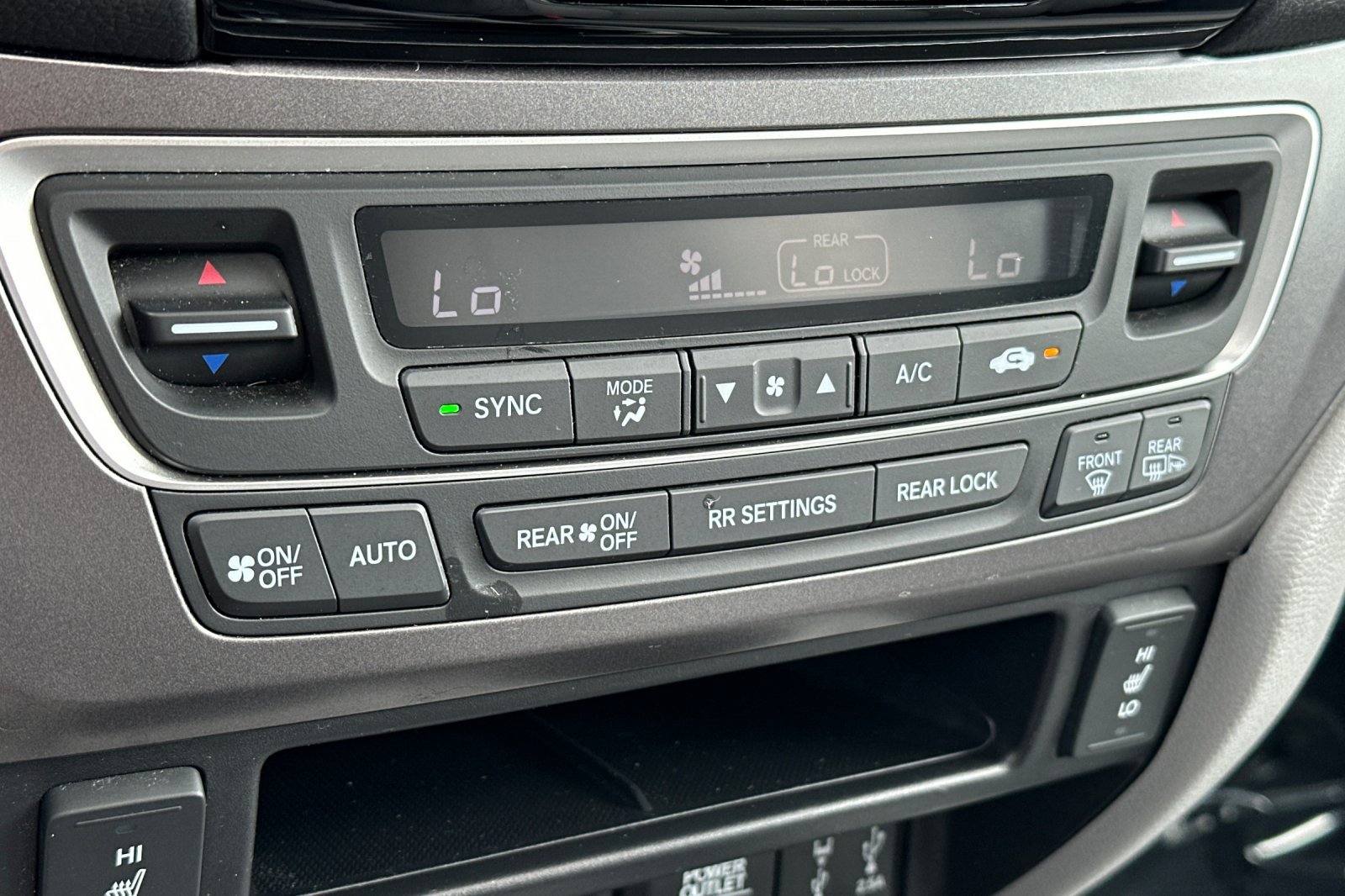 Used 2018 Honda Pilot EX-L image 17