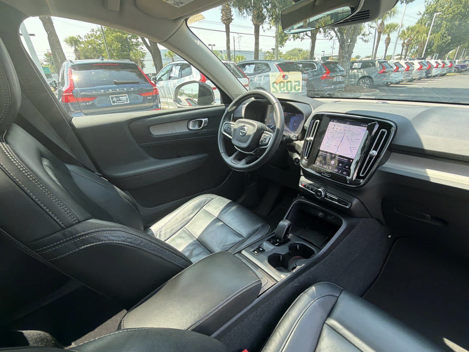 Used 2024 Volvo XC40 B5 Core AWD/4WD image 20