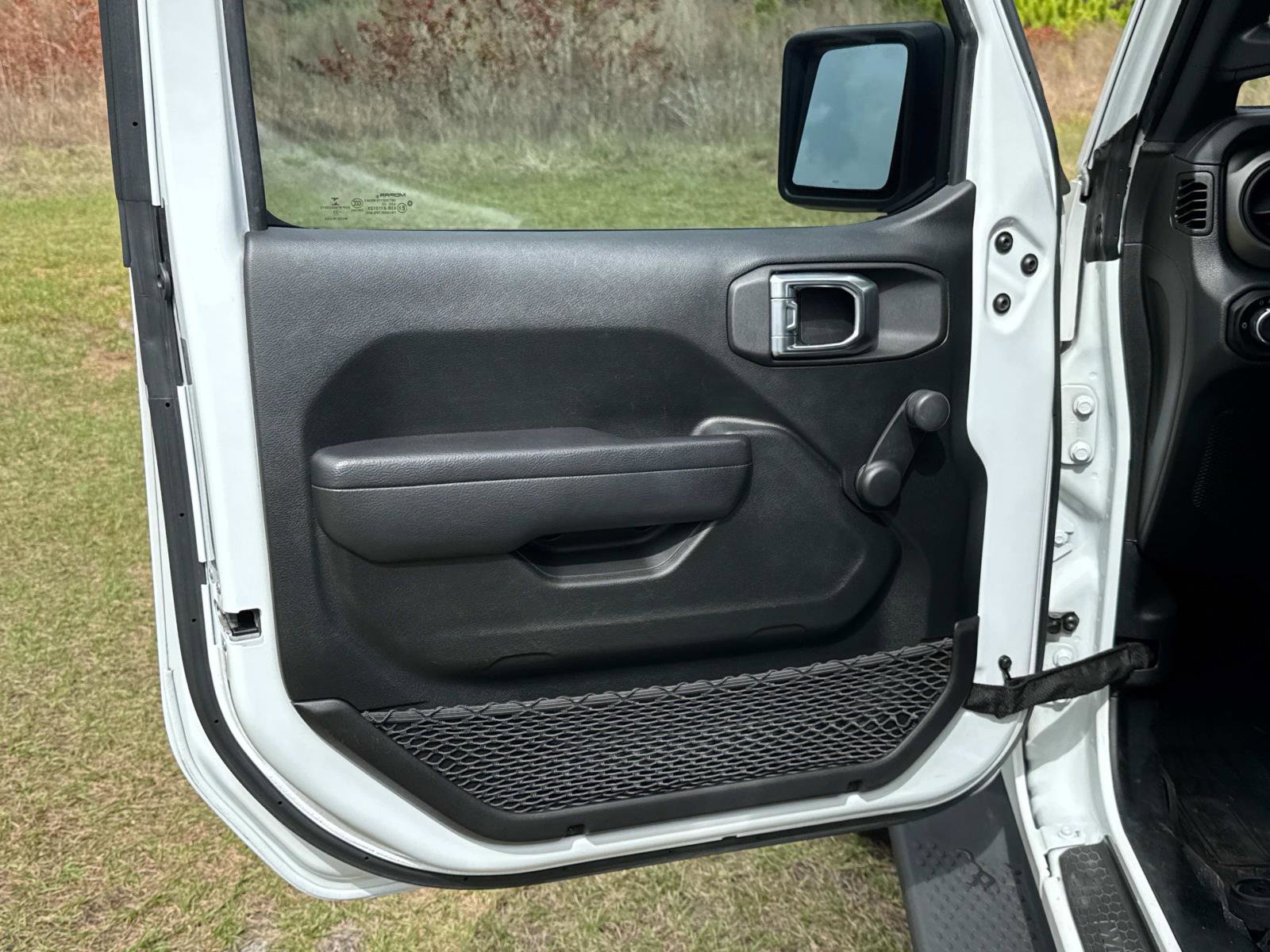 Certified 2022 Jeep Wrangler Sport image 11