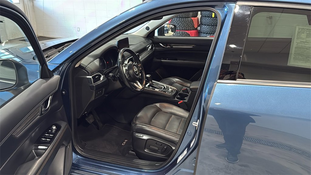 Used 2020 MAZDA CX-5 Grand Touring w/ GT Premium Package image 22