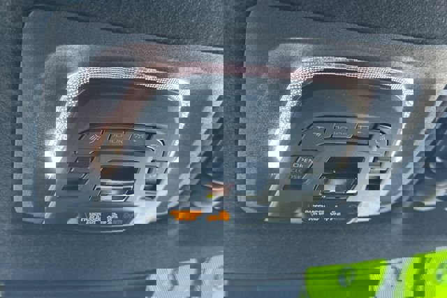 Certified 2024 Toyota Corolla Cross SE w/ Moonroof Package image 37