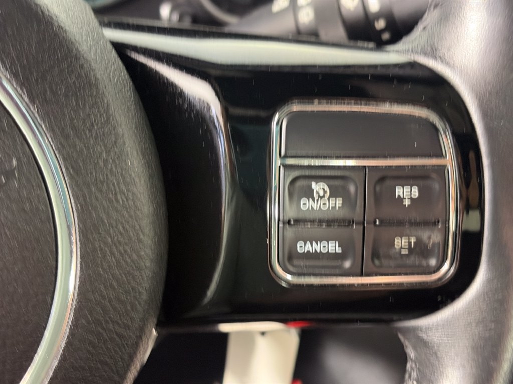 Used 2015 Jeep Wrangler Unlimited Sahara AWD/4WD image 18