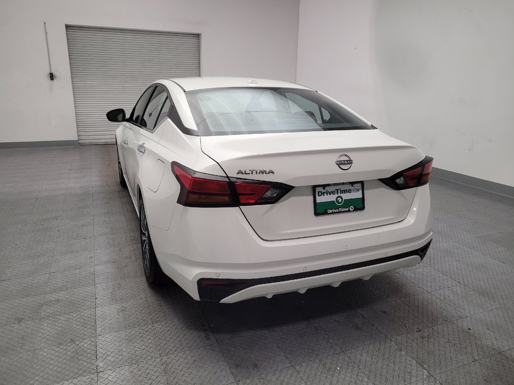 Used 2025 Nissan Altima 2.5 SV FWD image 6