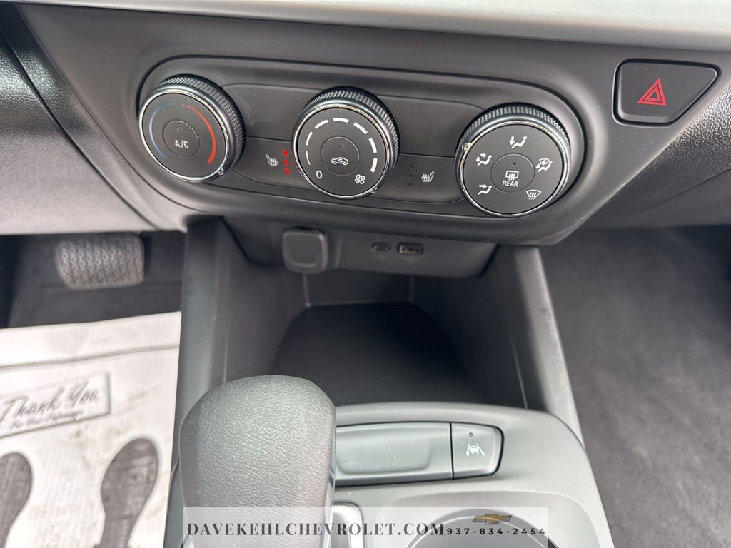 Used 2025 Chevrolet Trax RS w/ Driver Confidence Package image 24