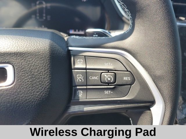 New 2025 Jeep Grand Cherokee L Altitude image 13