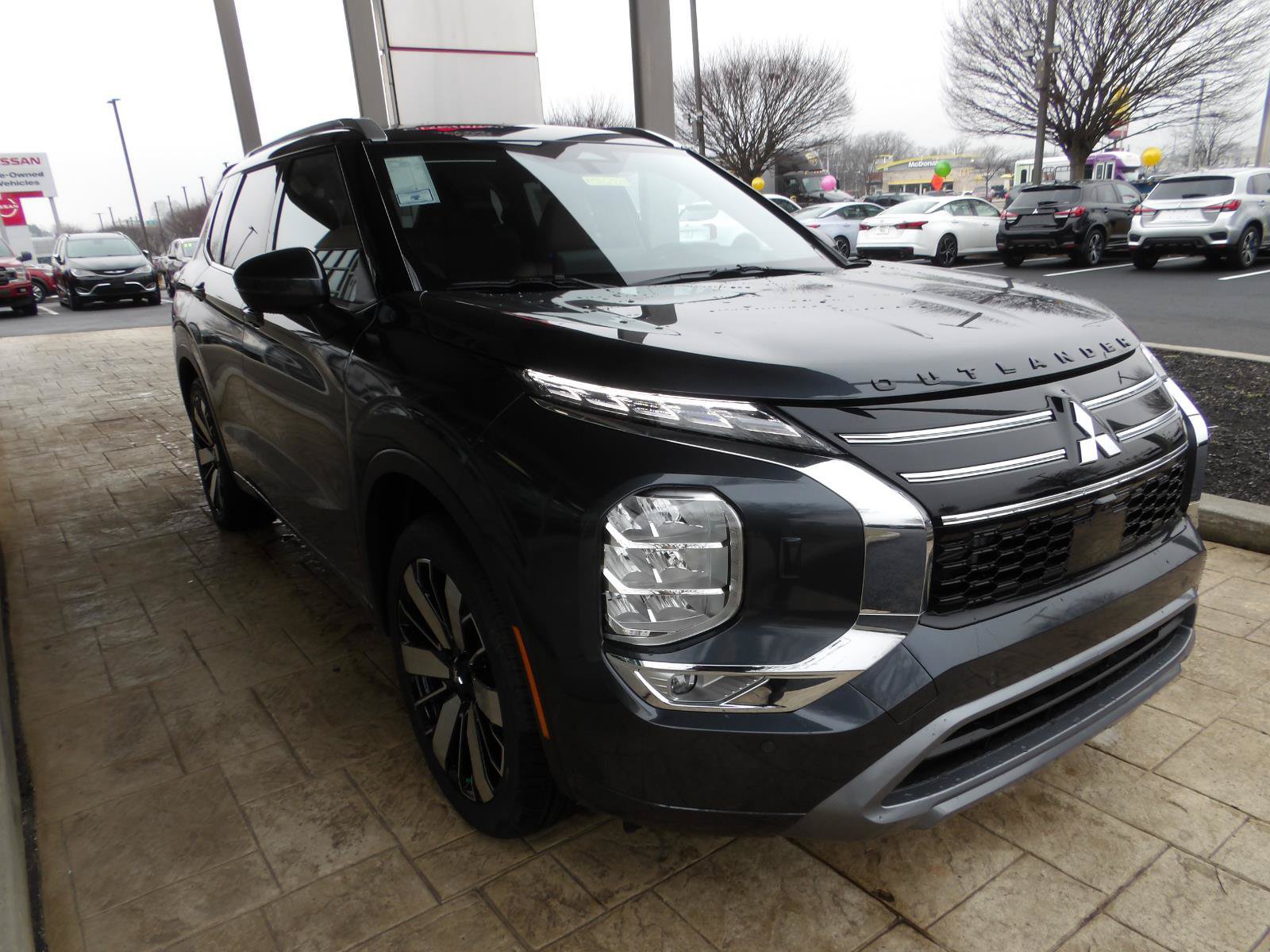 New 2026 Mitsubishi Outlander SEL AWD/4WD image 3