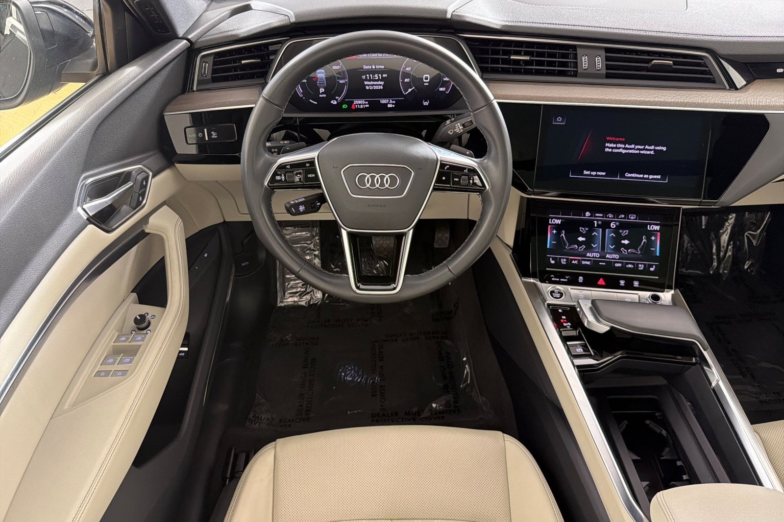 Used 2024 Audi Q8 e-tron Premium Plus w/ Premium Plus Package AWD/4WD image 13
