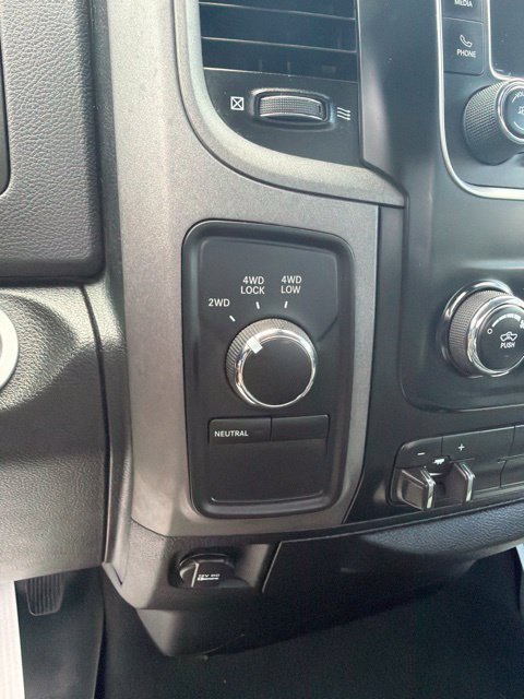 Used 2016 RAM 2500 Tradesman w/ Chrome Appearance Group AWD/4WD image 18
