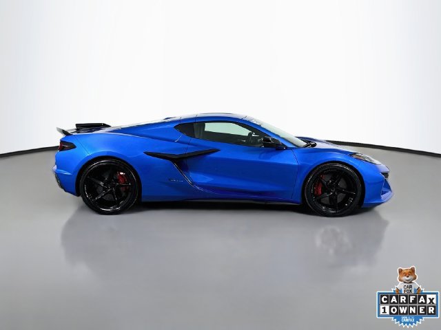 Used 2025 Chevrolet Corvette E-Ray AWD/4WD image 13