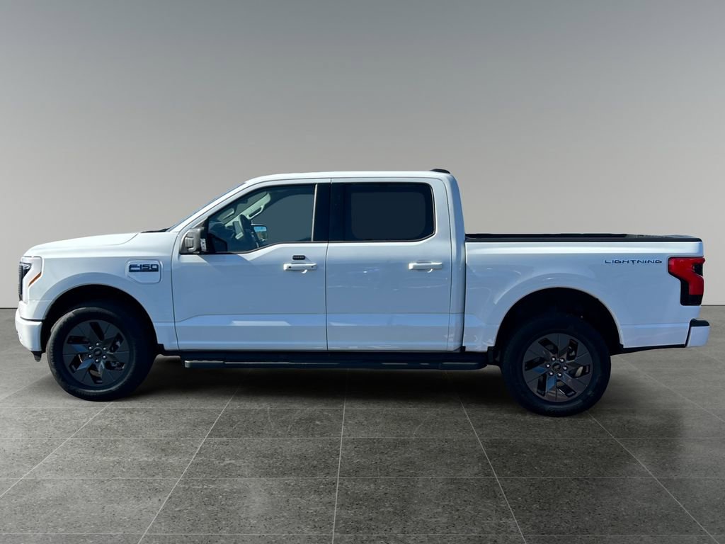 Used 2025 Ford F150 Lightning Flash AWD/4WD image 4