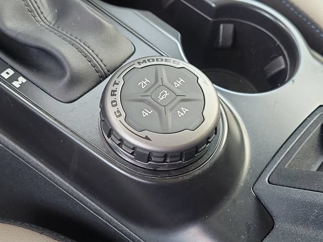 Used 2024 Ford Bronco Wildtrak AWD/4WD image 31