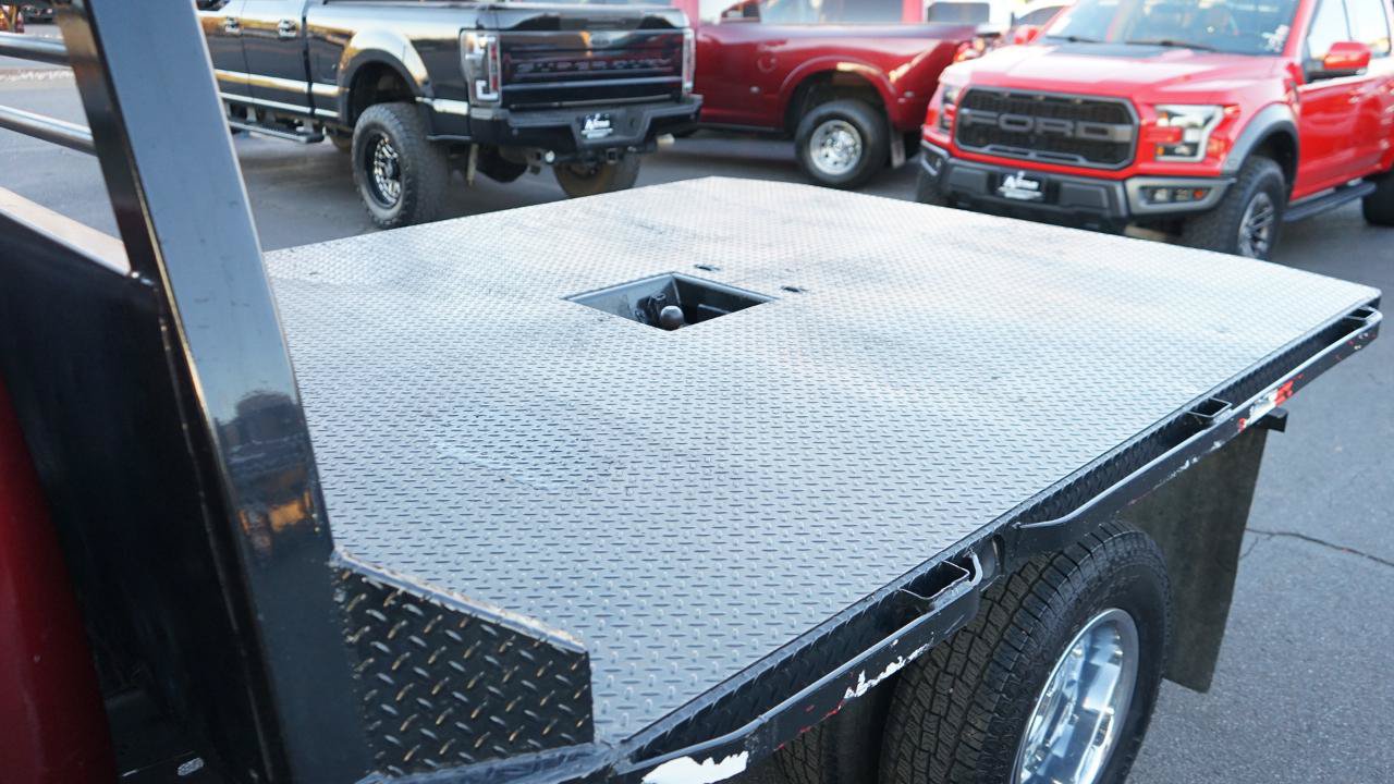 Used 2022 RAM 3500 Tradesman w/ Chrome Appearance Group AWD/4WD image 21
