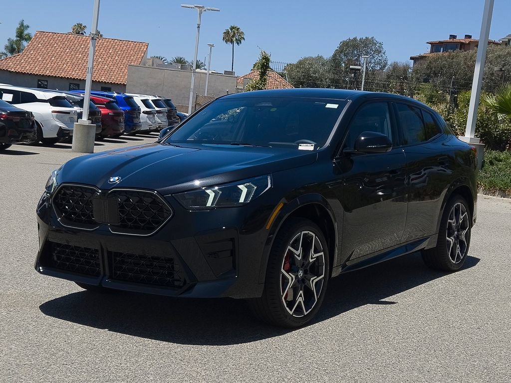 New 2026 BMW X2 xDrive28i w/ Technology Package AWD/4WD image 3