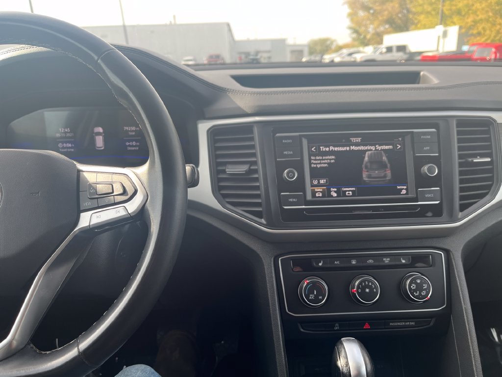 Used 2022 Volkswagen Atlas SE AWD/4WD image 18
