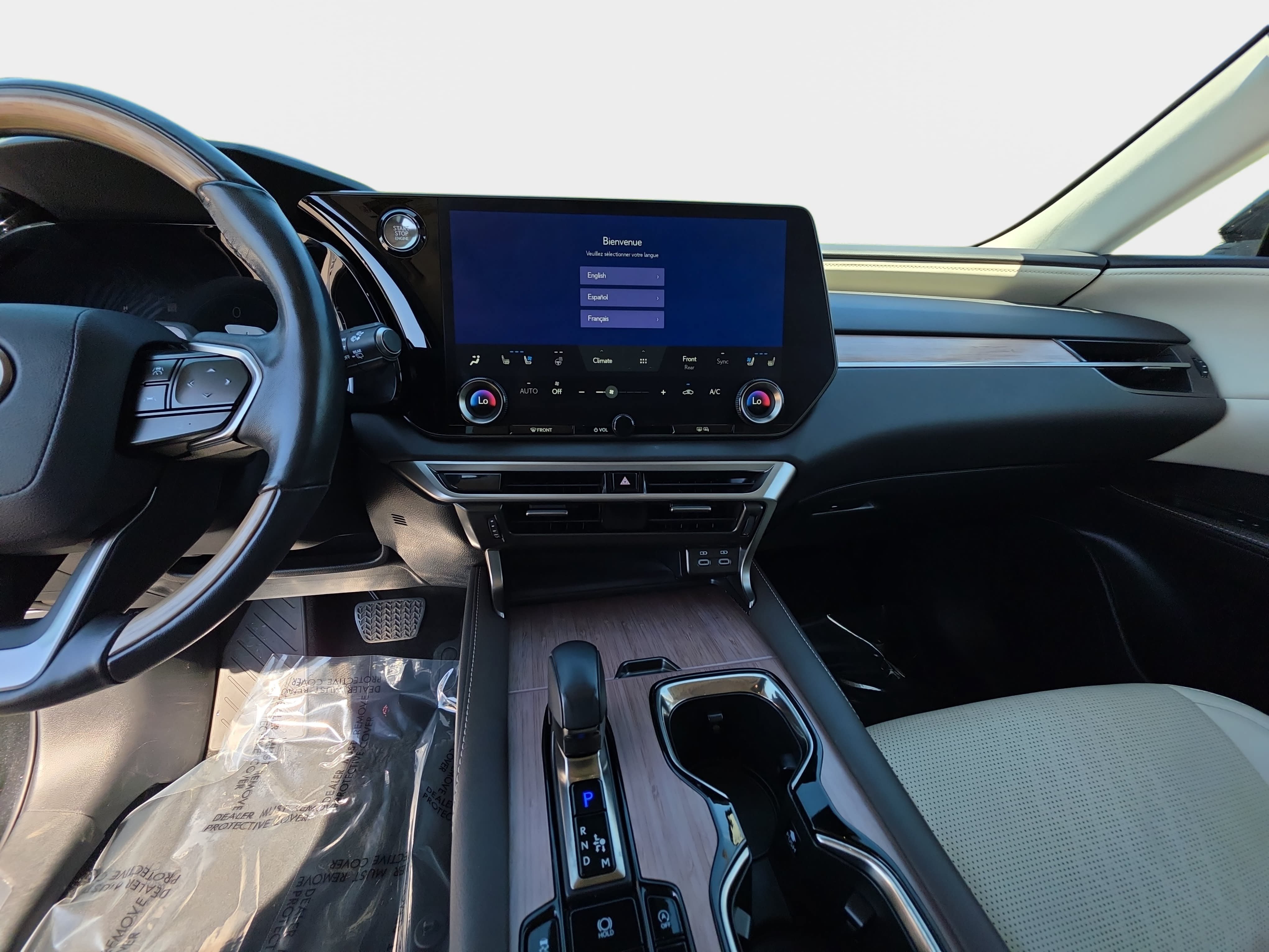 Used 2023 Lexus RX 350 Premium Plus w/ Accessory Package AWD/4WD image 20