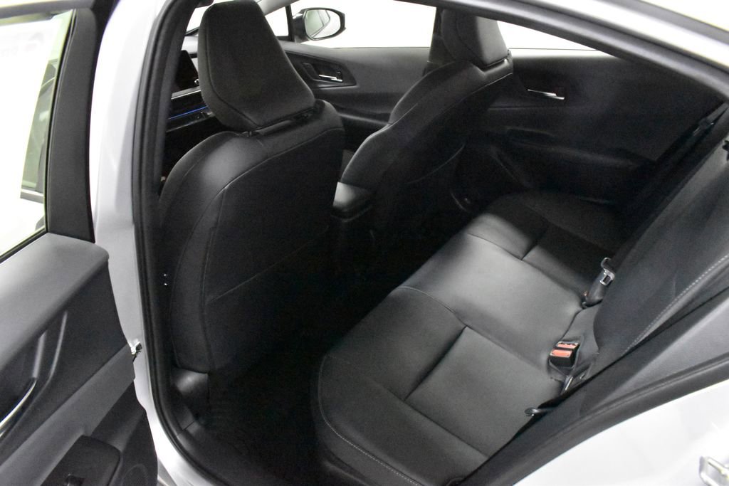 Used 2024 Toyota Prius XLE image 16